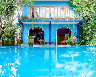 Namora Residence Jakarta - Depok - Piscina