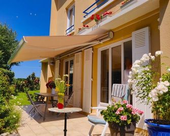House with sea view at 30 m'with large enclosed garden - Villers-sur-Mer - Innenhof