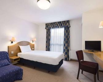 Days Inn by Wyndham Telford Ironbridge M54 - Shifnal - Bedroom