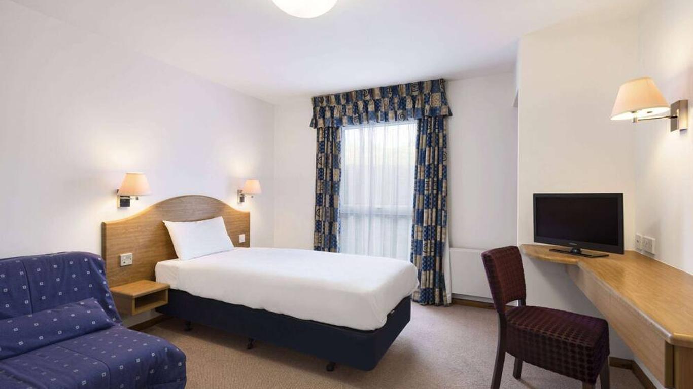 Days Inn by Wyndham Telford Ironbridge M54