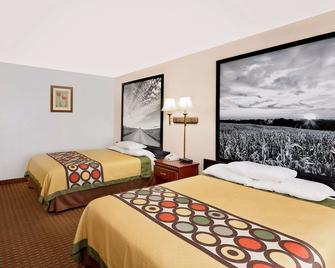 Super 8 by Wyndham Plainview - Plainview - Schlafzimmer