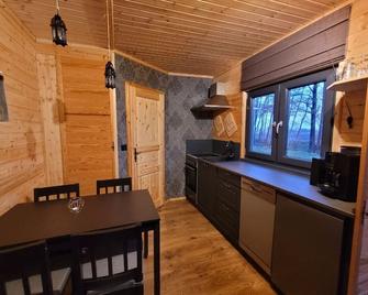 Neu Luxuriöses Tinyhaus Ferienhaus Freyr Einmalig In Lübbenau - 魯本瑙 - 餐廳