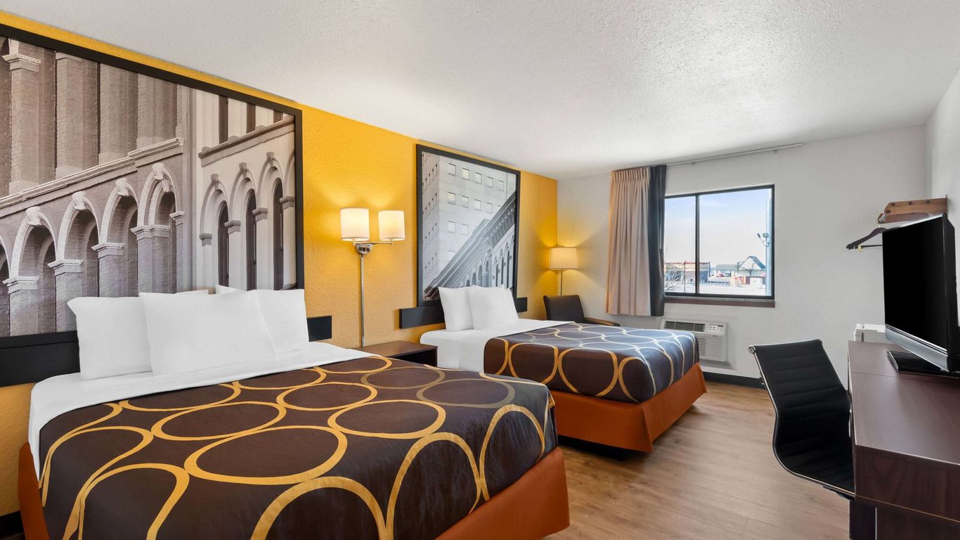 Super 8 by Wyndham Elizabethtown