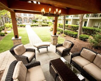The Olde Mill Inn Basking Ridge - Basking Ridge - Patio