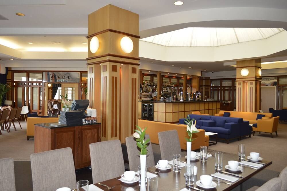 The Golden Jubilee Conference Hotel - Клайдбанк - Лаунж