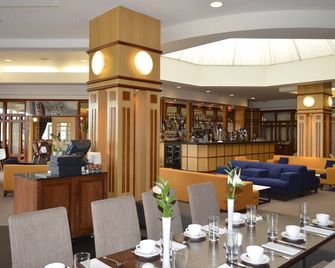 The Golden Jubilee Conference Hotel - Клайдбанк - Лаунж