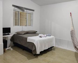 Casa próximo centro de eventos com ar condicionado - Fortaleza - Bedroom