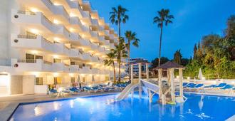 奧拉博根維拉公寓酒店 - 卡爾維亞 - 聖蓬薩 - 游泳池