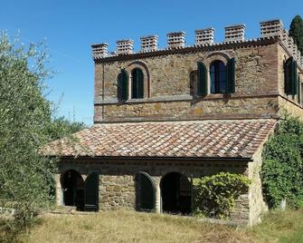 villa montalcino palazzina castelverdelli - Siena - Gebäude