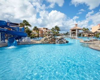 Divi Village ~ Infinity Pool ~ Water Slide ~ Golf ~ Close to Beach - Oranjestad - Svømmebasseng