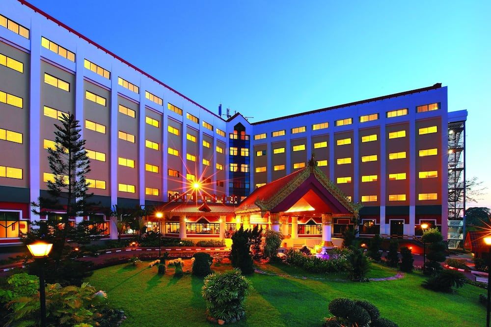 Summit Parkview Yangon - יאנגון - בניין