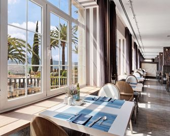 Catalonia Reina Victoria - רונדה - מסעדה