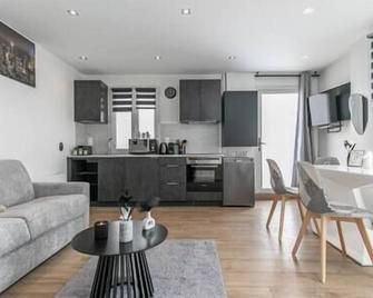Mba Levallois Splendide Appart - Proche Paris - Levallois-Perret - Cuisine