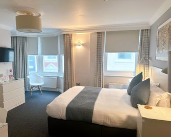 Legends Hotel - Brighton