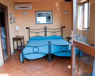 Il Giardino Delle Esperidi - Fosdinovo - Bedroom