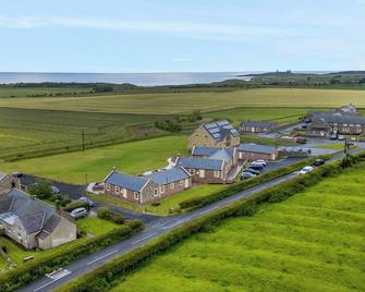 St Cruz - Alnwick - Outdoor view