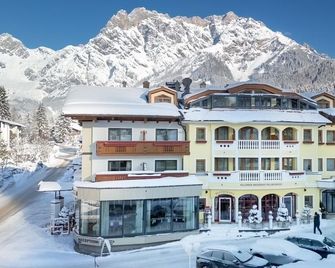 Urslauerhof - Maria Alm am Steinernen Meer - Building