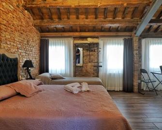 Barbaras Rooms - Chioggia - Camera da letto