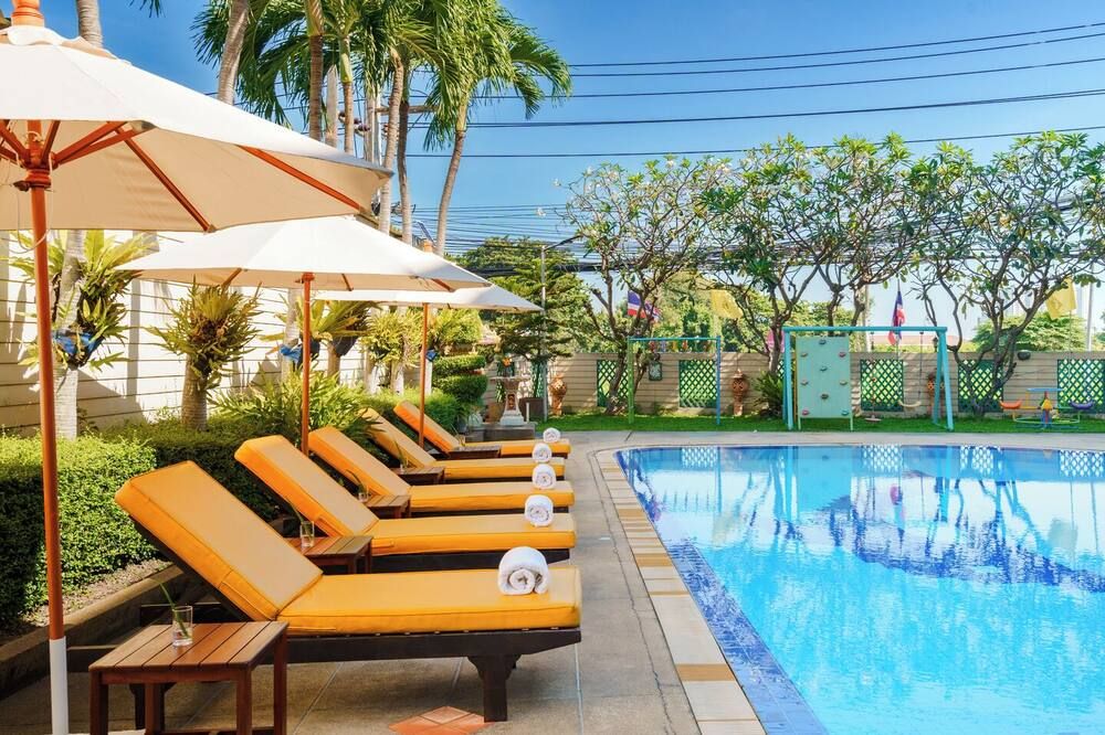 جيه بيه فيلا باتايا