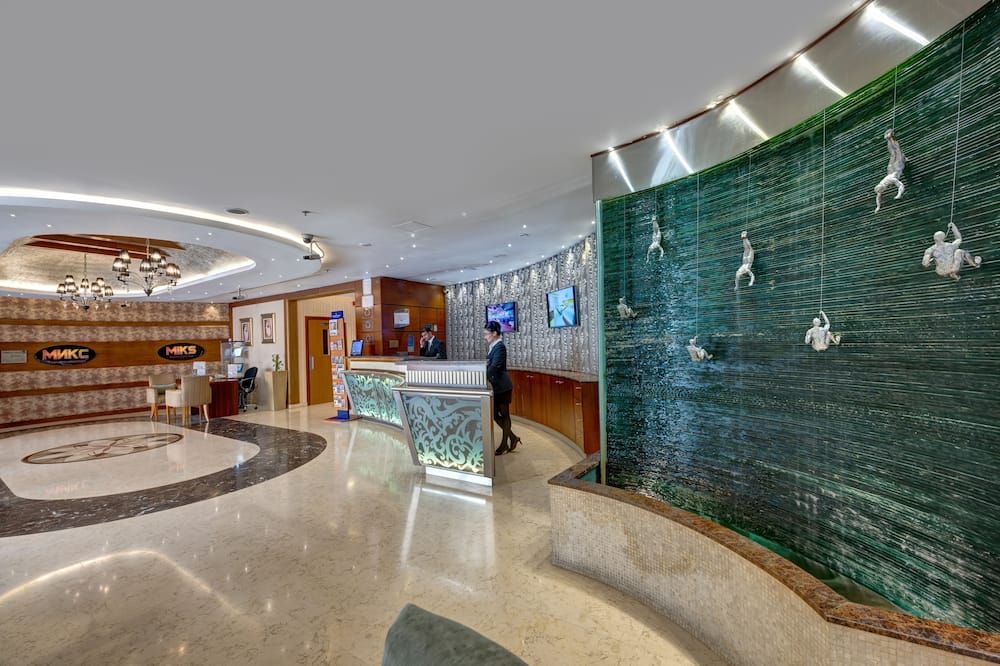 فندق غولدن توليب البرشا