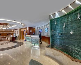 فندق غولدن توليب البرشا - دبي - أفضل طعام