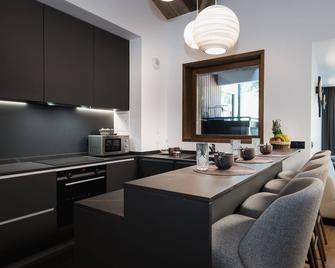 Courchevel 1550 - 6 people - next to the slopes - Courchevel - Kitchen