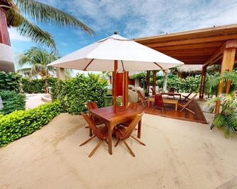 El Origen Villas & Spa-Puerto Escondido - San Pedro Mixtepec - Patio