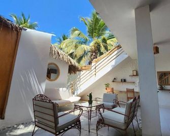 Kinti Guest House - Máncora