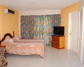 Stingray Beach Studio - Negril - Schlafzimmer