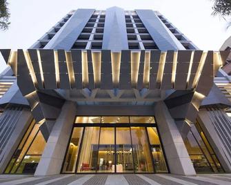 South Urban Hotel - Chiayi - Gebouw