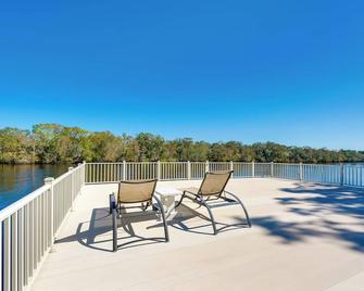 Waterfront Home w/ Boat Dock & Slip in Old Town! - Old Town - Balcony