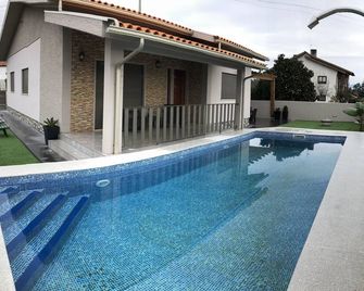 Paradise Property,Ideal para ferias ou Lua de Mel - Albergaria a Velha - Piscina