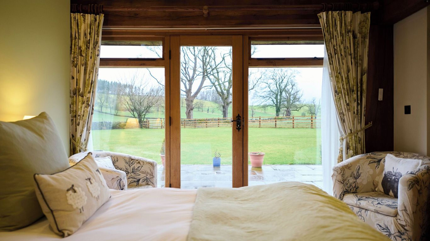 Green Grove Country House