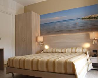 Hotel Angelo - Caorle - Yatak Odası