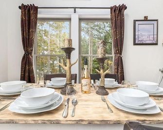 Overlooking Shoreline 2bdr Chalet 18396 - Arcadia - Comedor