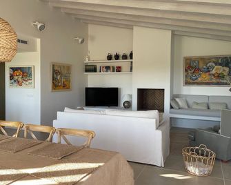 Luxury country house on the Costa Brava - Cassà de la Selva - Comedor