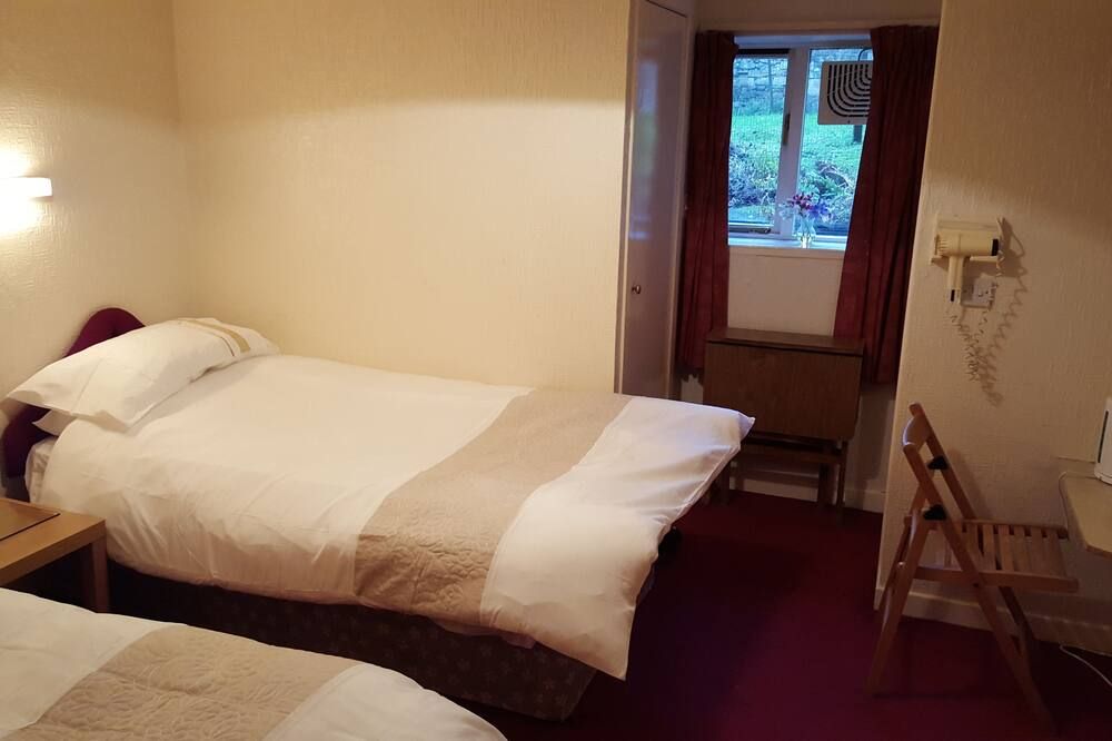 ساكورا إدينبره جست هاوس