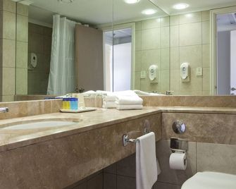 Eden Inn - Zikhron Ya‘aqov - Baño