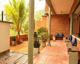 Wild Sands Beach Villa - Wadduwa - Terasa