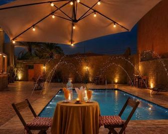 Kasbah Ennakb - Nkob - Pool