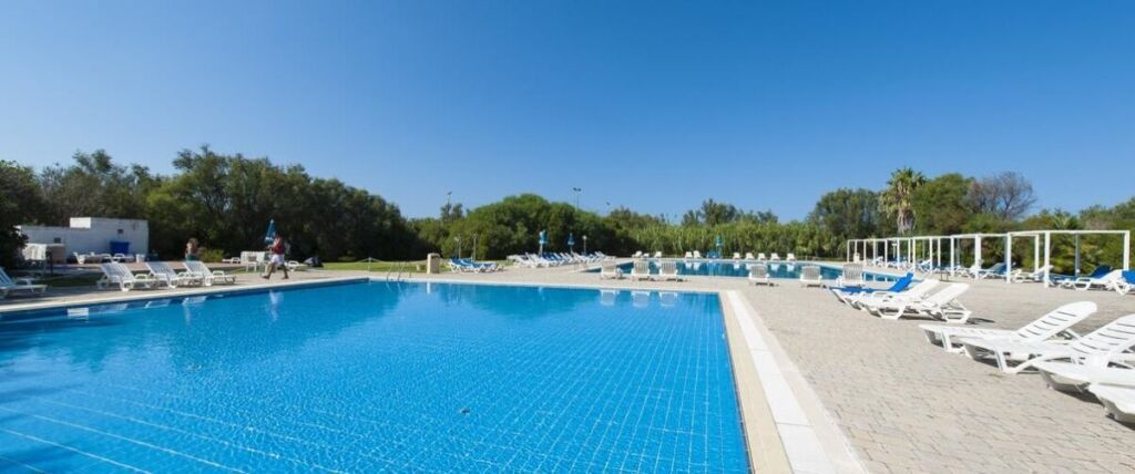 Torre Rinalda Beach Camping & Resort - Torre Rinalda - حوض السباحة