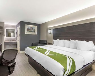Quality Inn Gainesville near University - Gainesville - Phòng ngủ