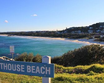 Kilala - executive home - Port Macquarie - Playa