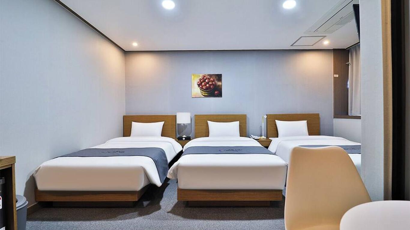 Hotel Noah