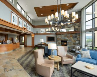 Holiday Inn Resort Lake George - Adirondack Area By IHG - Lake George - Lobby