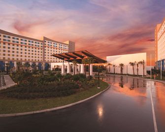 Universal Endless Summer Resort Dockside - אורלנדו - בניין