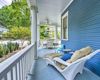 Elegant Raleigh Home w/ Porch, Walk Downtown! - Raleigh - Balkon