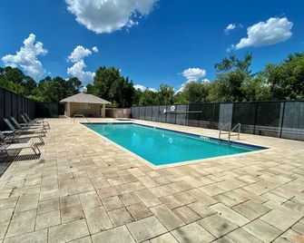 Grand Luxury 3br Townhouse Near Disney Parks - Kissimmee - Pool