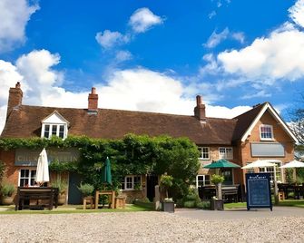 The Cherry Tree Inn - Henley-on-Thames