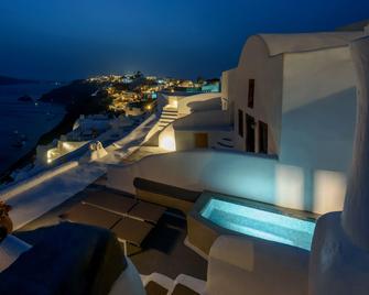 Ianthe Apartments & Villa - Oia - Balcón